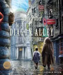[1683839188] HARRY POTTER: A POP-UP GUIDE TO DIAGON ALLEY AND BEYOND | INSIGHT EDITIONS
